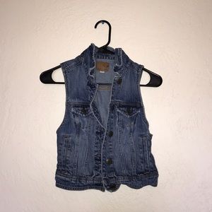 AMERICAN EAGLE Denim Vest